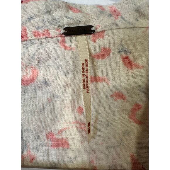 Free People Boho Relaxed Floral Cream Pink & Blue Telly Romper Size Medium - Picture 3 of 11